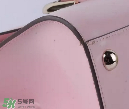 delvaux德爾沃包包真假辨別對比圖 delvaux德爾沃包包真假辨別對比圖