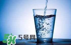 30天不喝飲料，妹子的對(duì)比照令人震驚 喝白開(kāi)水的好處
