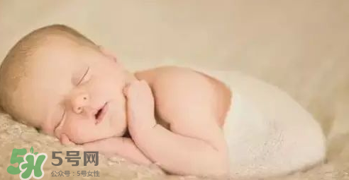 寶寶臍帶掉了要緊嗎？寶寶臍帶掉了出血了怎么辦？