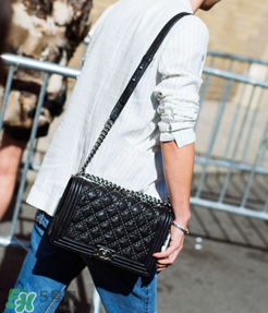 chanel leboy包包尺寸怎么選？香奈兒leboy尺寸介紹