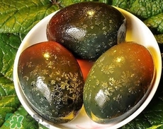 松花蛋是堿性食物嗎？松花蛋是堿性還是酸性？