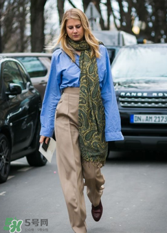 藍(lán)色襯衫搭配什么褲子？藍(lán)色襯衣配什么顏色褲子？