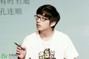 白客新戀情曝光 白客女朋友是誰？