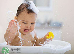 金銀花治療嬰兒濕疹有效嗎？寶寶濕疹可以用金銀花嗎？