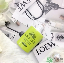 安耐曬bb霜色號(hào)試色 安耐曬bb霜試色圖 安耐曬bb霜色號(hào)試色 安耐曬bb霜試色圖