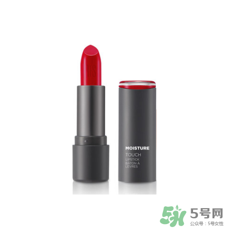 菲詩小鋪水潤觸感唇膏試色圖片與色號選擇 菲詩小鋪水潤觸感唇膏試色圖片與色號選擇