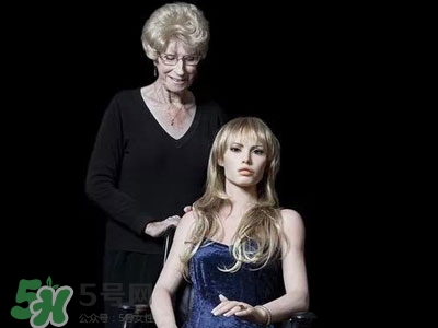 單身男人與充氣娃娃的日常 這些男人的戀人是充氣娃娃 單身男人與充氣娃娃的日常 這些男人的戀人是充氣娃娃