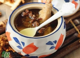 枇杷花怎么煲湯？枇杷花煲湯搭配什么最佳？