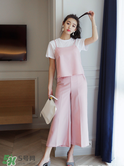 粉色闊腿褲配什么鞋子？粉色闊腿褲搭配鞋子圖片