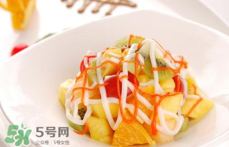 水果沙拉怎么做好吃？水果沙拉用什么酸奶好？
