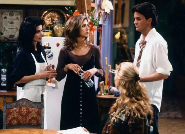 睡衣風(fēng)街拍 睡衣風(fēng)襯衫搭配 睡衣風(fēng)街拍 睡衣風(fēng)襯衫搭配