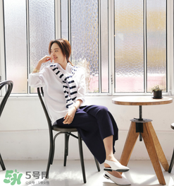 七分闊腿褲搭配什么鞋子？七分闊腿褲搭配鞋子圖片