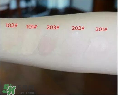 2017新款rmk粉底液區(qū)別_2017rmk粉底液有哪些 2017新款rmk粉底液區(qū)別_2017rmk粉底液有哪些