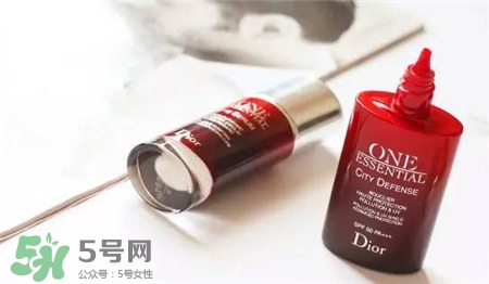 dior紅色一號(hào)防曬好用嗎?迪奧紅色一號(hào)防曬乳怎么樣? dior紅色一號(hào)防曬好用嗎?迪奧紅色一號(hào)防曬乳怎么樣?