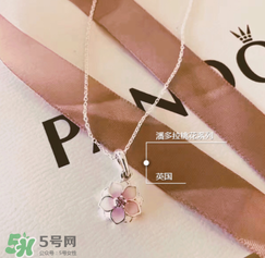 潘多拉項(xiàng)鏈洗澡可以戴嗎？潘多拉項(xiàng)鏈可以帶著洗澡嗎？