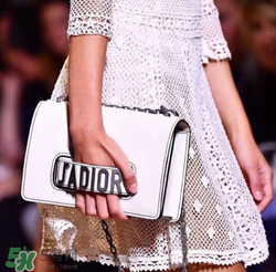 jadior是什么品牌？jadior和dior有什么區(qū)別？