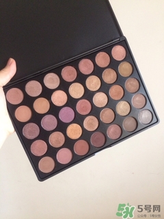 ismine伊姿蔓是什么牌子？伊姿蔓眼影色號試色