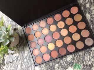 ismine伊姿蔓是什么牌子？伊姿蔓眼影色號試色