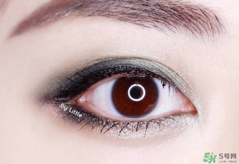 多色眼影畫法 多色眼影盤怎么用 多色眼影畫法 多色眼影盤怎么用