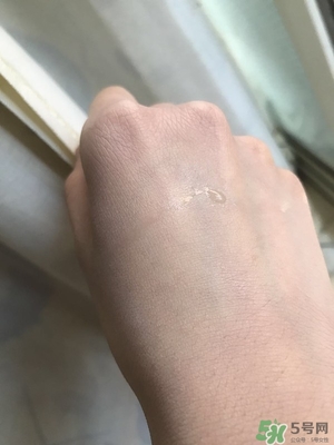 郁美凈粉底霜怎么樣？郁美凈粉底霜色號(hào)試色