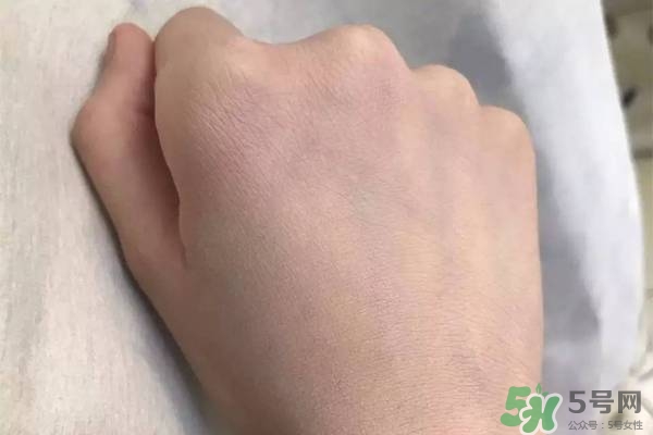 郁美凈粉底霜怎么樣？郁美凈粉底霜色號(hào)試色