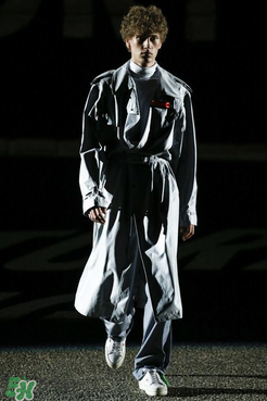 off white2018春夏系列服裝怎么樣_好看嗎_款式有哪些？