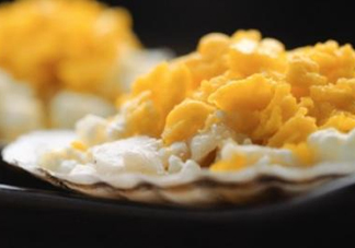 賽螃蟹什么味道？怎么用雞蛋做賽螃蟹