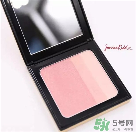 Bobbi Brown仙女小金盤怎么樣_試色 Bobbi Brown仙女小金盤怎么樣_試色