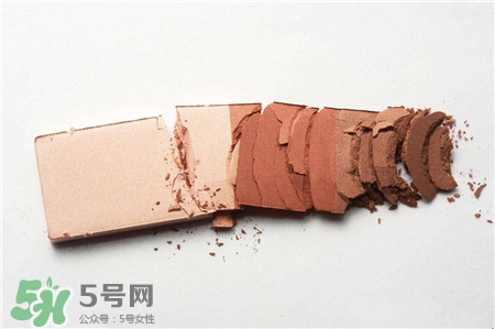 眼影干粉和濕粉哪個好?干濕兩用眼影怎么用? 眼影干粉和濕粉哪個好?干濕兩用眼影怎么用?