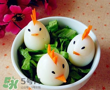 鵪鶉蛋和雞蛋哪個(gè)營(yíng)養(yǎng)價(jià)值高？鵪鶉蛋怎么選購(gòu)？