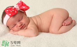 寶寶枕頭高了會(huì)怎么樣？寶寶枕頭高的危害