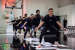 nike react怎么樣？nike react上腳什么感覺？