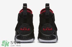 nike lebron soldier 11 bred耐克士兵11黑紅配色什么時(shí)候發(fā)售？