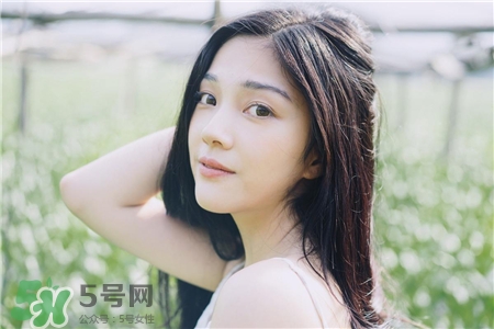 燕窩沁潤蝸牛素顏霜怎么用_可以晚上用嗎? 燕窩沁潤蝸牛素顏霜怎么用_可以晚上用嗎?