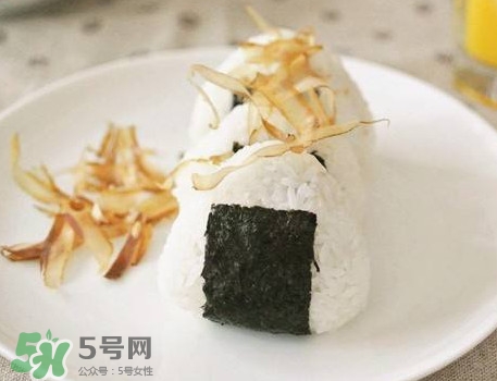 木魚(yú)花是什么？木魚(yú)花為什么會(huì)動(dòng)