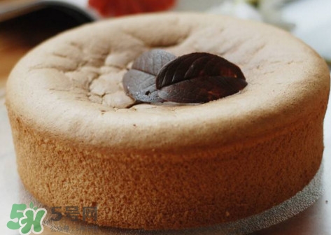 戚風(fēng)蛋糕怎么保存？戚風(fēng)蛋糕能保存多久