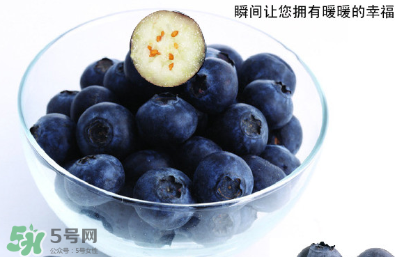 藍莓是什么顏色？藍莓泡水什么顏色？