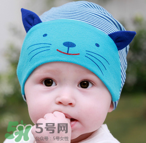 母乳喂養(yǎng)胸會(huì)變小嗎？母乳喂養(yǎng)胸會(huì)不會(huì)變??？