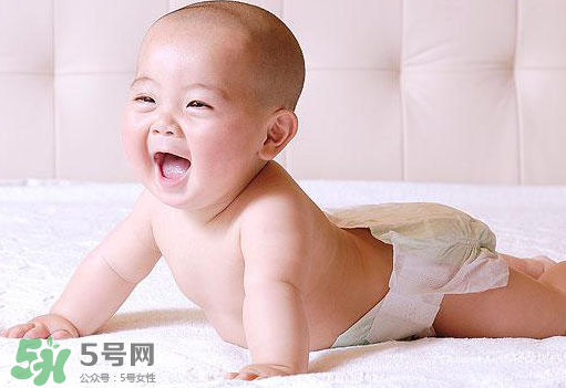 女寶寶洗澡注意些什么？女寶寶洗澡的特殊要求