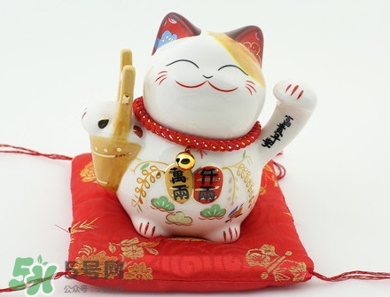 不同顏色的招財貓代表什么意思？招財貓的寓意是什么