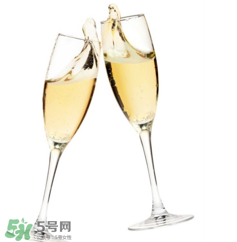 香檳是酒嗎？香檳是什么酒？