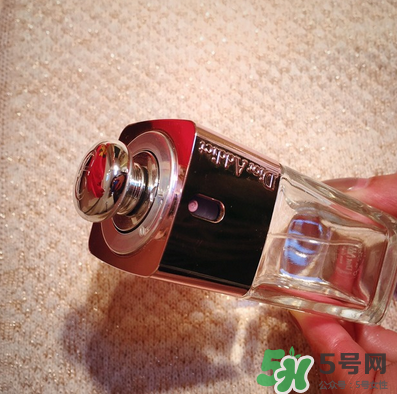 迪奧紫色魅惑女士香水怎么樣?迪奧紫色魅惑女士香水味道 迪奧紫色魅惑女士香水怎么樣?迪奧紫色魅惑女士香水味道