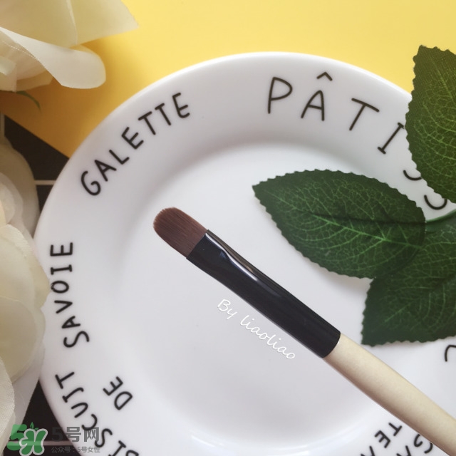 bobbi brown化妝刷怎么樣,芭比波朗化妝刷哪款好 bobbi brown化妝刷怎么樣,芭比波朗化妝刷哪款好