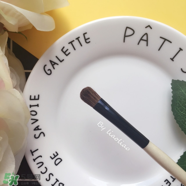 bobbi brown化妝刷怎么樣,芭比波朗化妝刷哪款好 bobbi brown化妝刷怎么樣,芭比波朗化妝刷哪款好