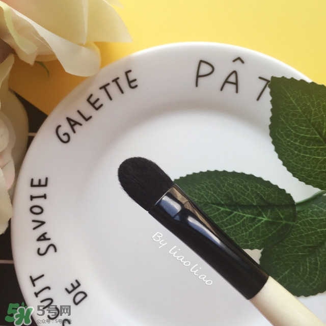 bobbi brown化妝刷怎么樣,芭比波朗化妝刷哪款好 bobbi brown化妝刷怎么樣,芭比波朗化妝刷哪款好