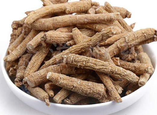 黑枸杞能和西洋參一起泡水喝嗎？黑枸杞和西洋參泡水喝的功效