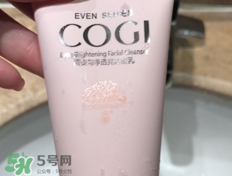 高姿防曬霜怎么樣？高姿防曬霜適合年齡