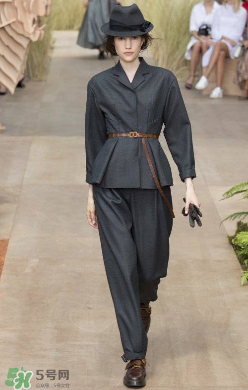 dior迪奧2017秋冬高定系列怎么樣_好看嗎_款式有哪些？