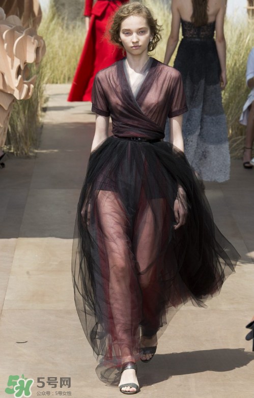 dior迪奧2017秋冬高定系列怎么樣_好看嗎_款式有哪些？