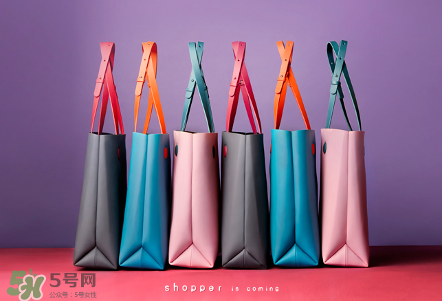 夏天背什么包包好看 夏天時(shí)尚又實(shí)用的小眾包包 夏天背什么包包好看 夏天時(shí)尚又實(shí)用的小眾包包